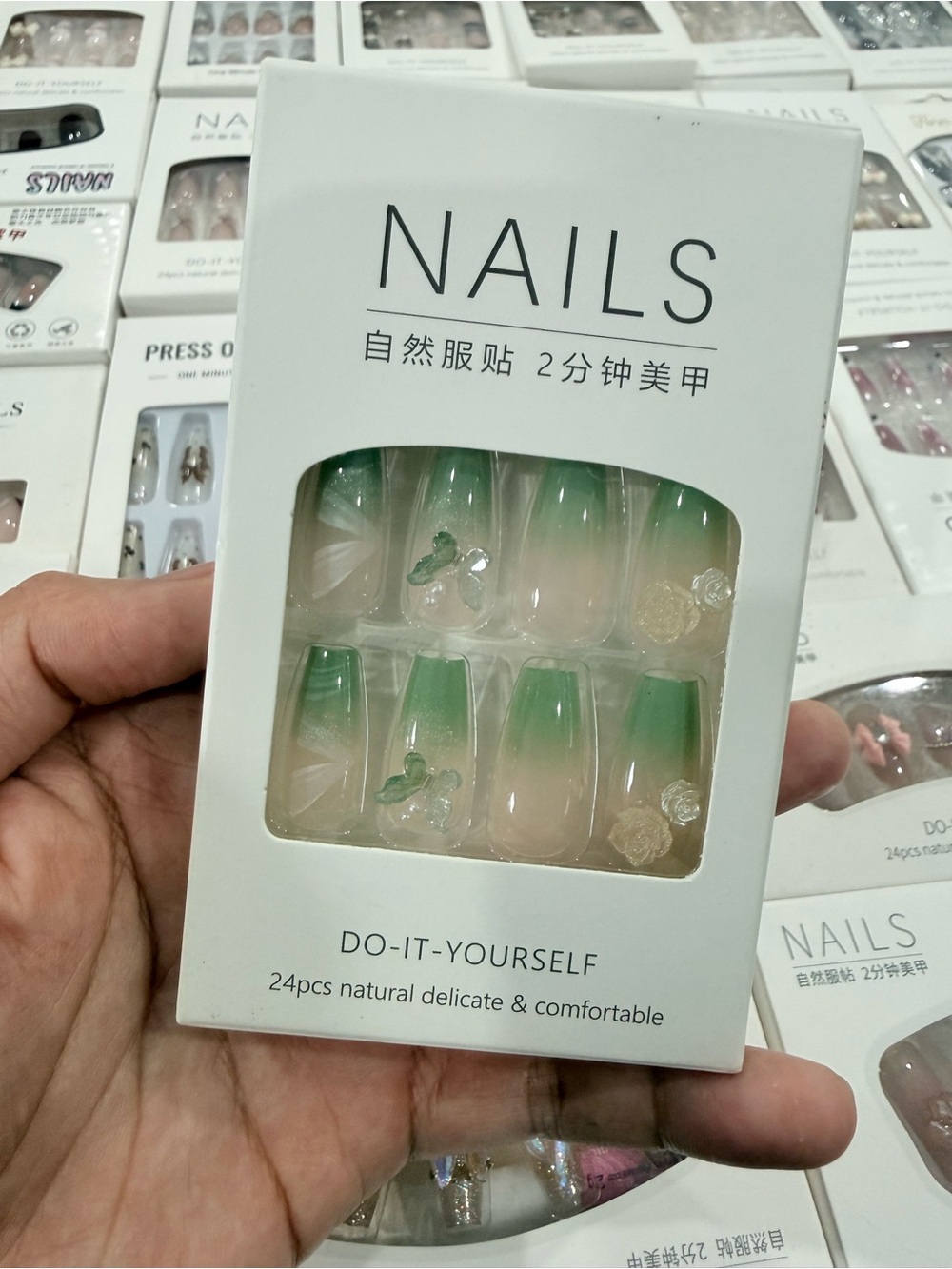 NAILS Green Ombre Press-On Nail Set by
